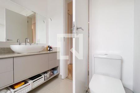 Apartamento à venda com 147m², 3 quartos e 2 vagas Apartamento à venda com 147m², 3 quartos e 2 vagasCloset - Suíte 3