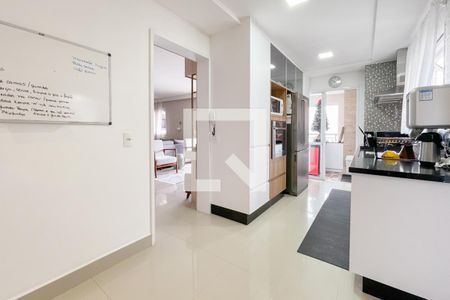 Apartamento à venda com 147m², 3 quartos e 2 vagas Apartamento à venda com 147m², 3 quartos e 2 vagasCozinha
