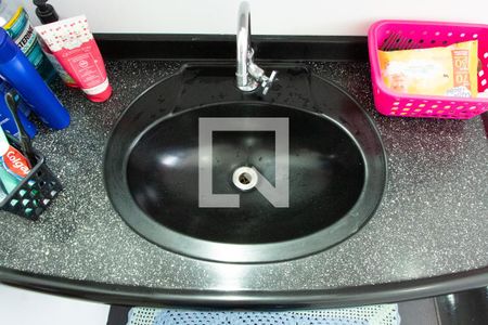 Apartamento à venda com 76m², 2 quartos e sem vaga Apartamento à venda com 76m², 2 quartos e sem vagaBANHEIRO