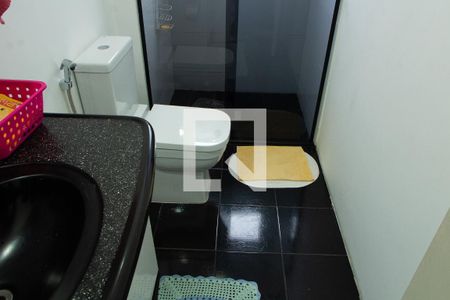 Apartamento à venda com 76m², 2 quartos e sem vaga Apartamento à venda com 76m², 2 quartos e sem vagaBANHEIRO