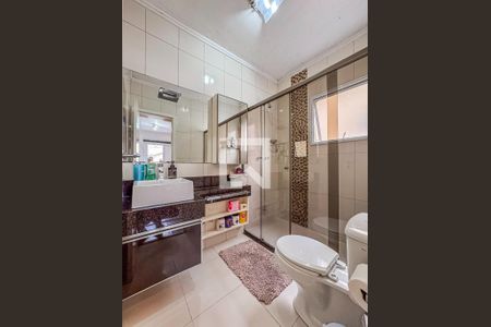 Casa de condomínio à venda com 150m², 3 quartos e 3 vagas