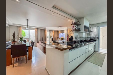 Casa de condomínio à venda com 150m², 3 quartos e 3 vagas