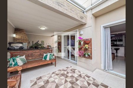 Casa de condomínio à venda com 150m², 3 quartos e 3 vagas