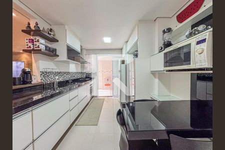 Casa de condomínio à venda com 150m², 3 quartos e 3 vagas