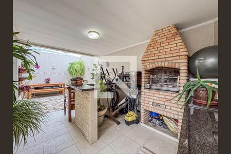 Casa de condomínio à venda com 150m², 3 quartos e 3 vagas