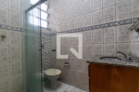 Casa à venda com 200m², 5 quartos e 2 vagas Casa à venda com 200m², 5 quartos e 2 vagasBanheiro Social