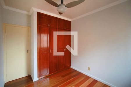 Apartamento à venda com 160m², 4 quartos e 2 vagasQuarto 2