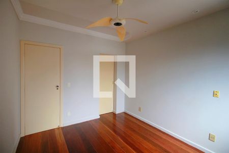 Apartamento à venda com 160m², 4 quartos e 2 vagasSuite