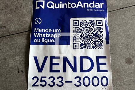 Apartamento à venda com 140m², 3 quartos e 4 vagas Apartamento à venda com 140m², 3 quartos e 4 vagasPlaquinha Instalada