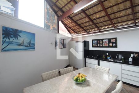 Apartamento à venda com 140m², 3 quartos e 4 vagasCozinha