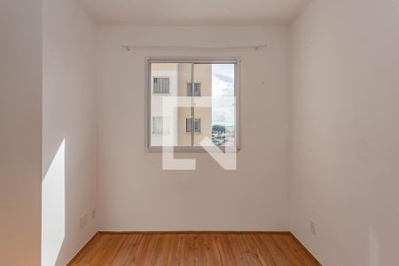 Quarto 2 de apartamento para alugar com 2 quartos, 32m² em Parque Fongaro, São Paulo