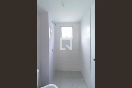 Apartamento à venda com 49m², 2 quartos e 1 vaga Apartamento à venda com 49m², 2 quartos e 1 vagaBanheiro social