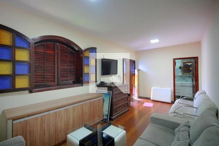 Casa à venda com 370m², 3 quartos e 7 vagasSuite 3