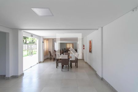 Apartamento à venda com 47m², 2 quartos e 1 vaga Apartamento à venda com 47m², 2 quartos e 1 vagaÁrea comum - Salão de festas