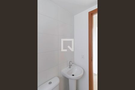 Apartamento à venda com 49m², 2 quartos e 1 vaga Apartamento à venda com 49m², 2 quartos e 1 vagaBanheiro social