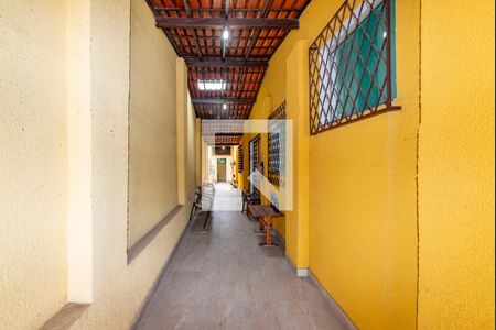 Casa à venda com 280m², 5 quartos e 1 vagaVaranda