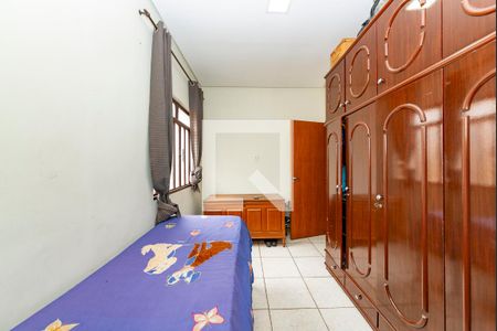 Casa à venda com 280m², 5 quartos e 1 vagaQuarto 4