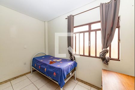 Casa à venda com 280m², 5 quartos e 1 vagaQuarto 4