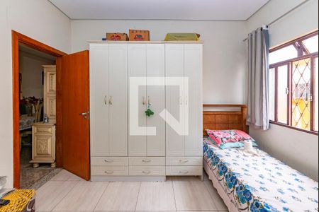 Casa à venda com 280m², 5 quartos e 1 vagaQuarto 3