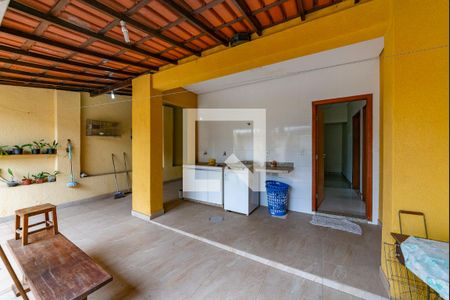 Casa à venda com 280m², 5 quartos e 1 vagaÁrea de Serviço