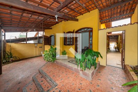 Casa à venda com 280m², 5 quartos e 1 vagaVaranda