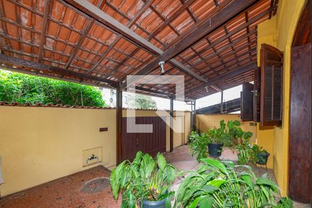Casa à venda com 280m², 5 quartos e 1 vagaVaranda