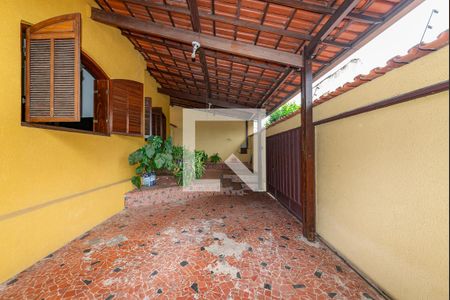 Casa à venda com 280m², 5 quartos e 1 vagaGaragem