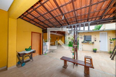 Casa à venda com 280m², 5 quartos e 1 vagaÁrea de Serviço