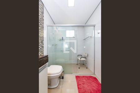 Casa à venda com 280m², 5 quartos e 1 vagaBanheiro de Serviço