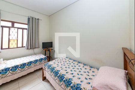 Casa à venda com 280m², 5 quartos e 1 vagaQuarto 3