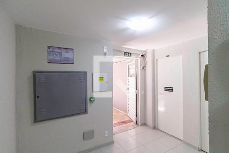 Apartamento à venda com 50m², 2 quartos e 1 vaga Apartamento à venda com 50m², 2 quartos e 1 vagaHall de entrada