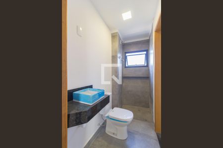 Casa à venda com 160m², 3 quartos e 3 vagas Casa à venda com 160m², 3 quartos e 3 vagasBanheiro