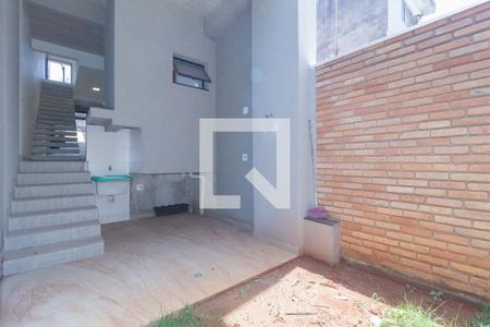 Casa à venda com 160m², 3 quartos e 3 vagas Casa à venda com 160m², 3 quartos e 3 vagasÁrea de Serviço