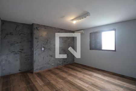 Quarto 1 de casa para alugar com 3 quartos, 240m² em Niterói, Canoas