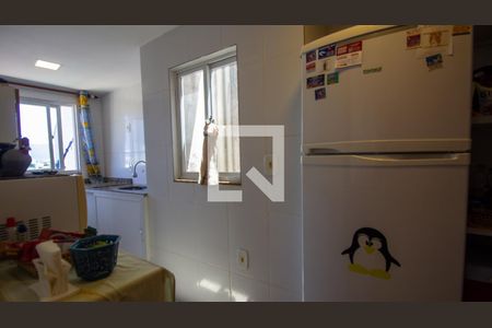 Apartamento para alugar com 290m², 3 quartos e 2 vagas Apartamento para alugar com 290m², 3 quartos e 2 vagasCozinha