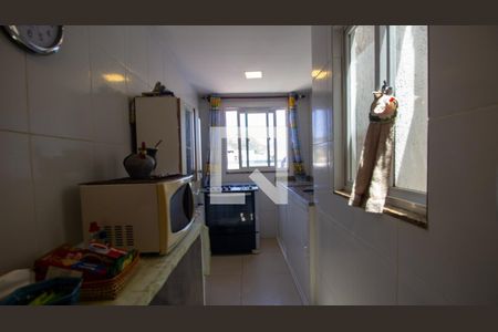 Apartamento para alugar com 290m², 3 quartos e 2 vagas Apartamento para alugar com 290m², 3 quartos e 2 vagasCozinha