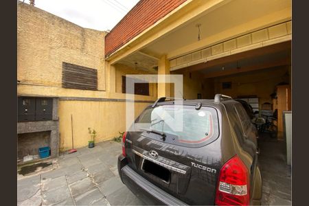 Casa à venda com 271m², 3 quartos e 5 vagas Casa à venda com 271m², 3 quartos e 5 vagasGaragem