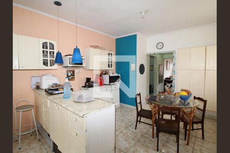 Casa à venda com 271m², 3 quartos e 5 vagasCozinha