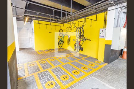 Apartamento à venda com 28m², 1 quarto e sem vaga Apartamento à venda com 28m², 1 quarto e sem vagaÁrea comum - Bicicletário