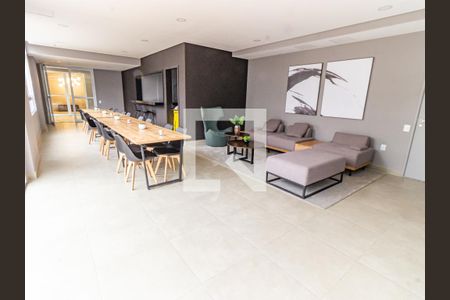 Apartamento à venda com 28m², 1 quarto e sem vaga Apartamento à venda com 28m², 1 quarto e sem vagaÁrea comum - Salão de festas