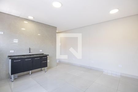 Sala e Cozinha de casa para alugar com 1 quarto, 45m² em Remédios, Osasco