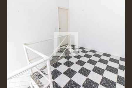 Casa à venda com 133m², 3 quartos e 4 vagas Casa à venda com 133m², 3 quartos e 4 vagasHall / Escritório