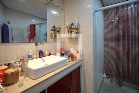 Apartamento para alugar com 130m², 3 quartos e 1 vagaBanheiro Quarto 2