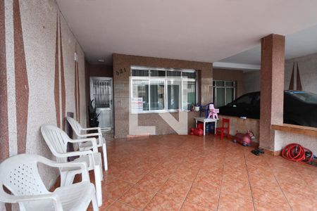 Casa à venda com 180m², 2 quartos e 2 vagasGaragem