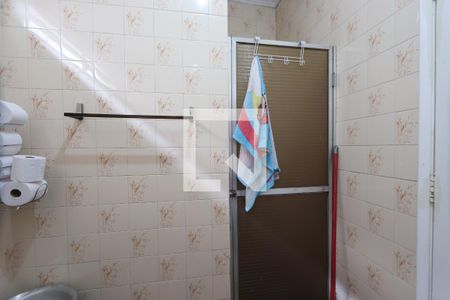 Casa à venda com 180m², 2 quartos e 2 vagasBanheiro