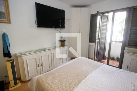 Apartamento à venda com 280m², 4 quartos e 4 vagasSuíte 2