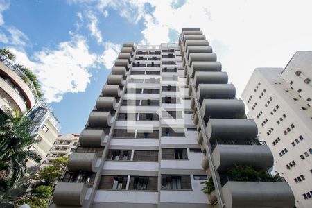 Apartamento à venda com 280m², 4 quartos e 4 vagasFachada do bloco