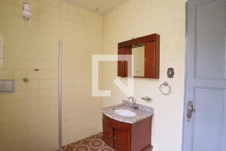 Casa à venda com 150m², 3 quartos e 2 vagas Casa à venda com 150m², 3 quartos e 2 vagasBanheiro 1