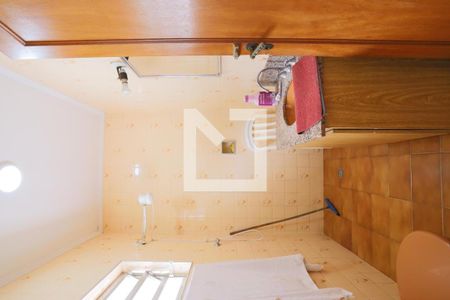 Casa à venda com 400m², 4 quartos e 2 vagasBanheiro 1