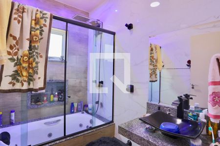 Casa à venda com 400m², 4 quartos e 2 vagasBanheiro 3